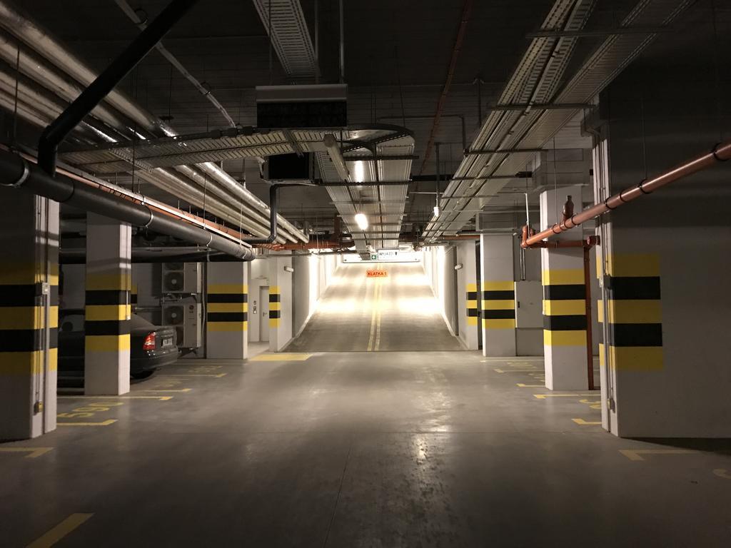Zeromskiego 1 Warschau Buitenkant foto